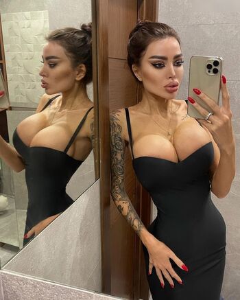 Alena Omovych