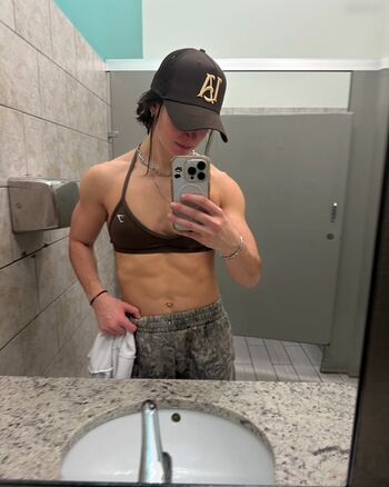 Alex Giardina