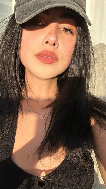Alexa Mansour