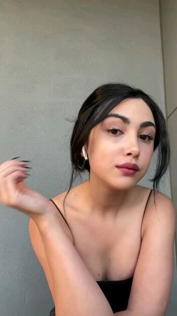 Alexa Mansour