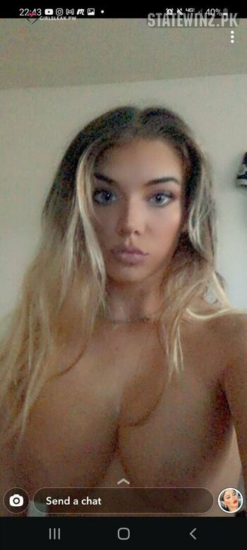 Alexa Smicker