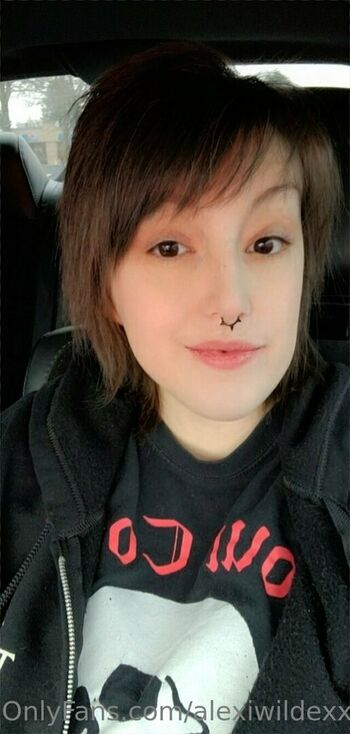 alexiwildexxx