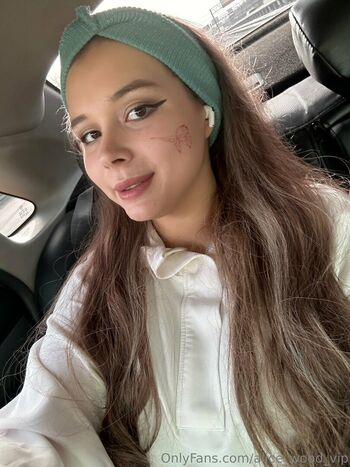 alice_wood_vip