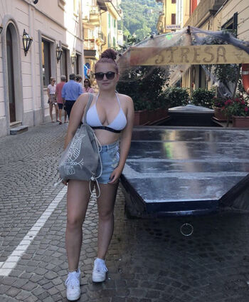 Aline Zwahlen
