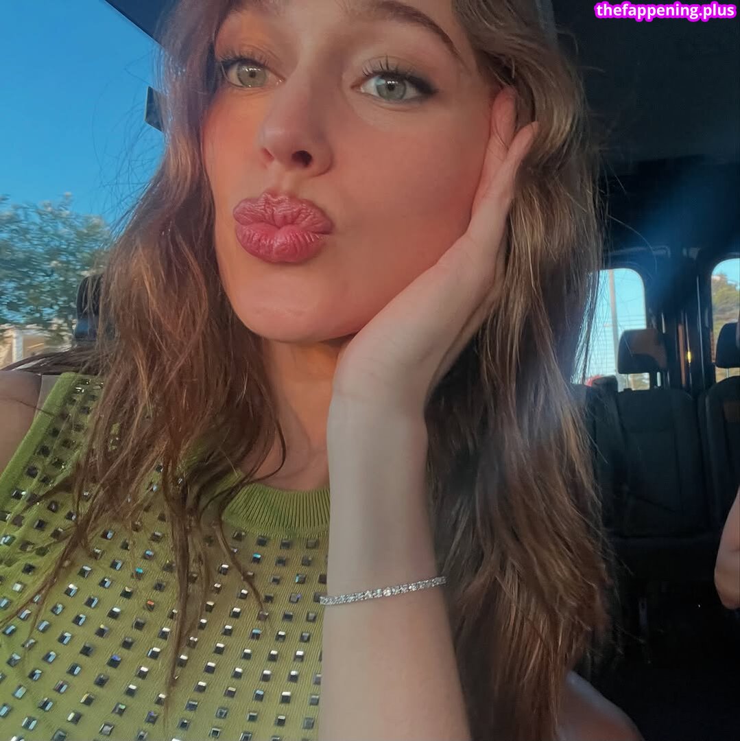 Alycia Debnam Carey