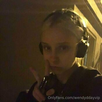 amelia_kay