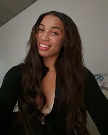 Amiah Simmons