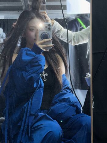 An Yujin 안유진 |