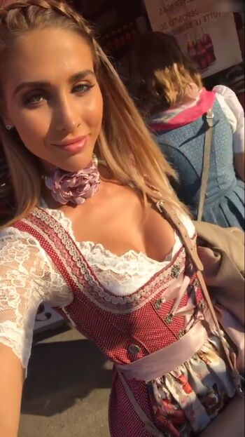 Ann-Kathrin Götze