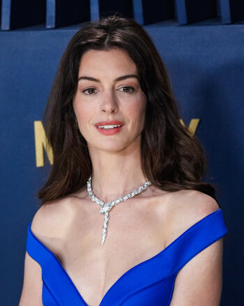 Anne Hathaway