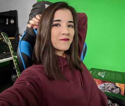 AnneMunition