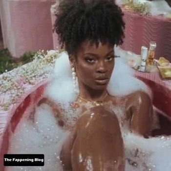 Ari Lennox
