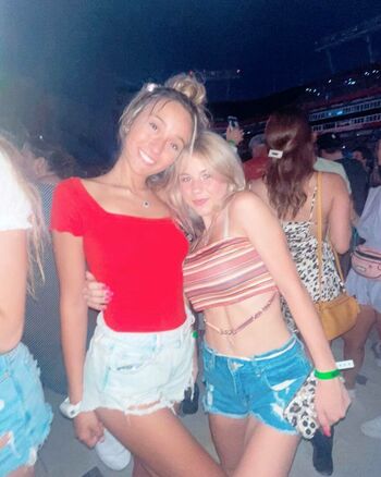 arianaawhite