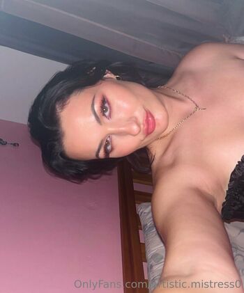 artistic.mistress0