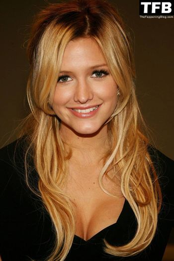 Ashlee Simpson Ross