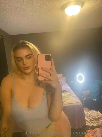 ashleygoeswild