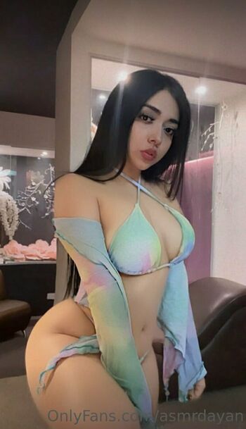 ASMR Dayana