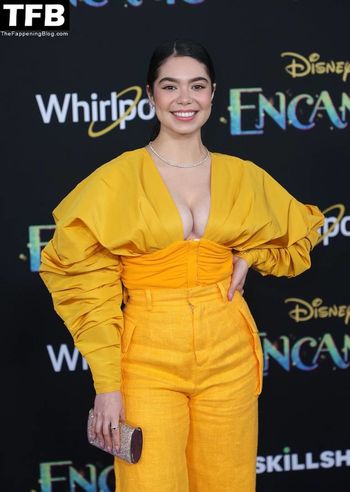 Auli’i Cravalho