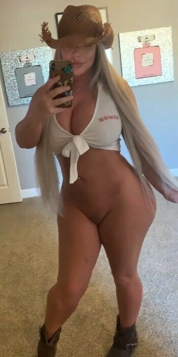 Austyn Monroe