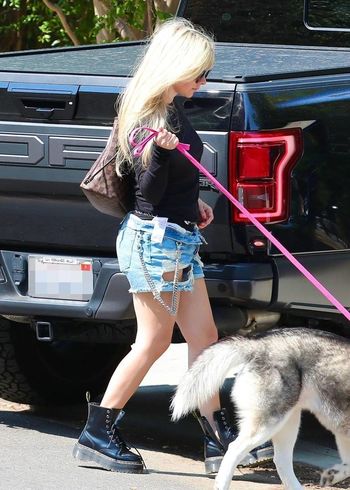 Avril Lavigne