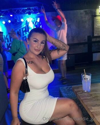 baddie_girlll