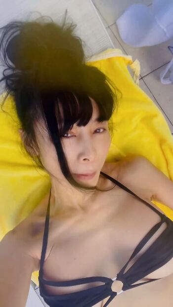 Bai Ling