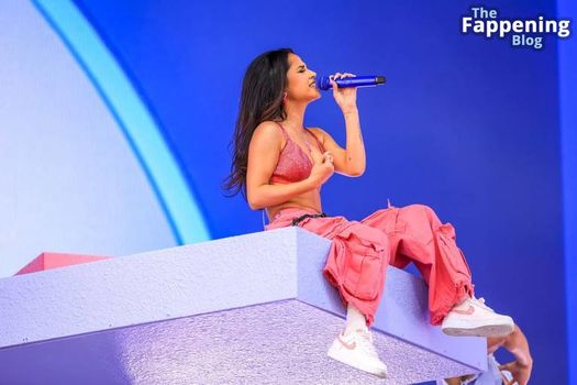 Becky G