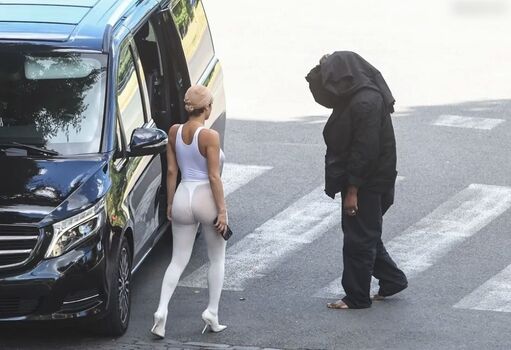 Bianca Censori