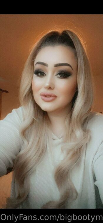 bigbootymollyxox