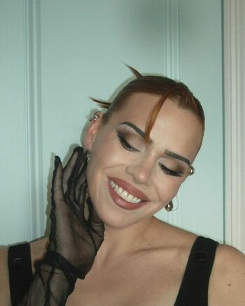 Billie Piper