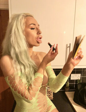BimboBrookElle