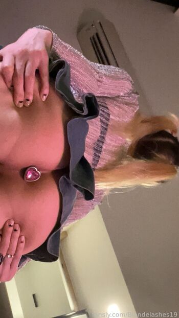 blondelashes19