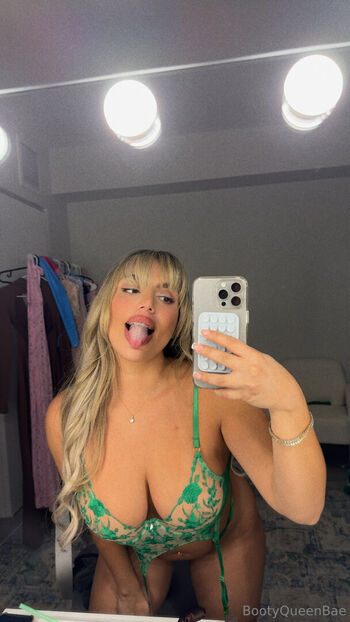 bootyqueenbae