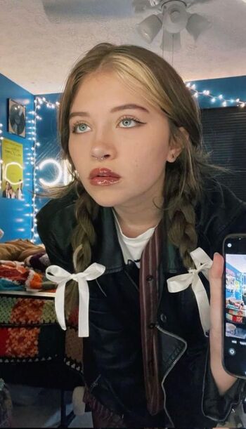Caitibugzz