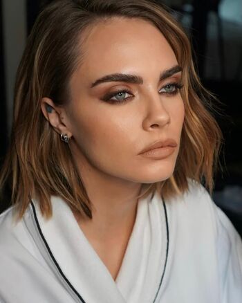 Cara Delevingne