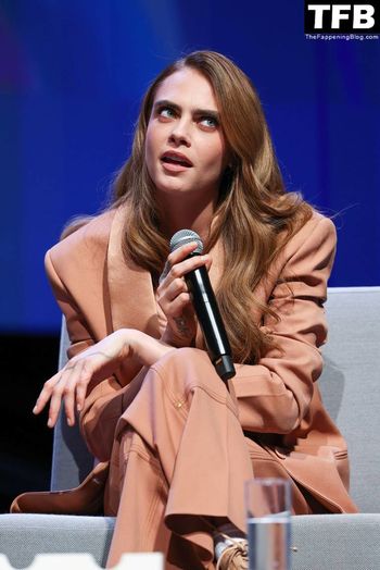 Cara Delevingne