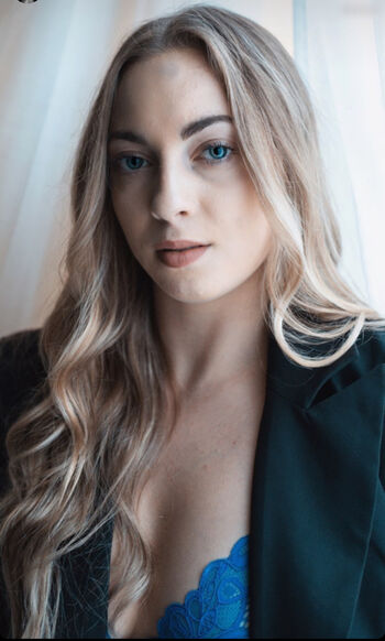 Carina Kröll