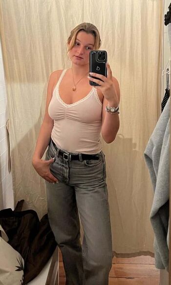 carly_jane