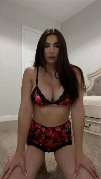 Cassie Lee