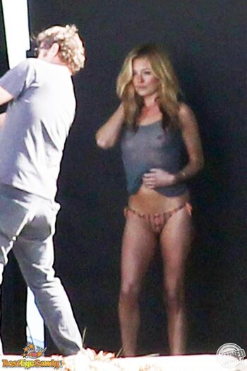 Cat Deeley