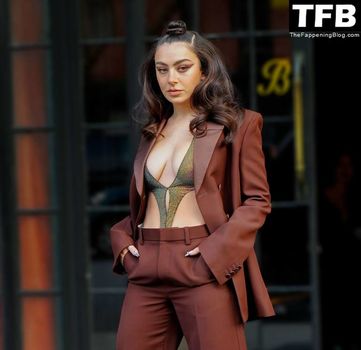 Charli XCX