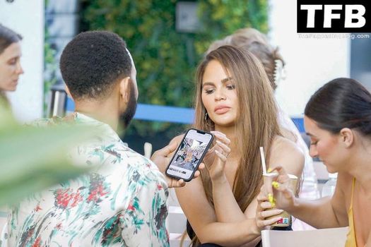 Chrissy Teigen