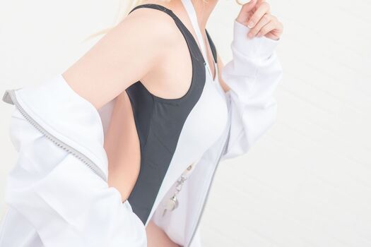 Chun Momo Chunmomo
