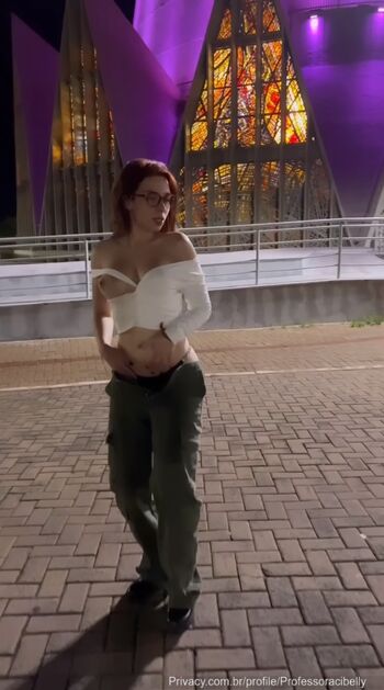 Cibelly Ferreira