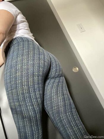 clara_dee