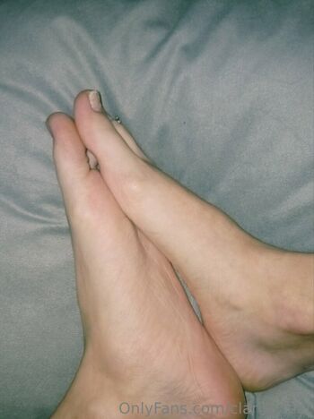 clarita.feet