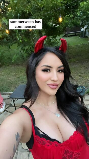 Claudelia Zarate