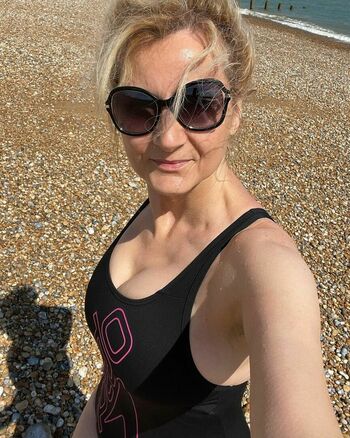 Corrinne Wicks