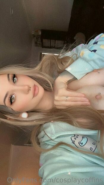 cosplaycoffins