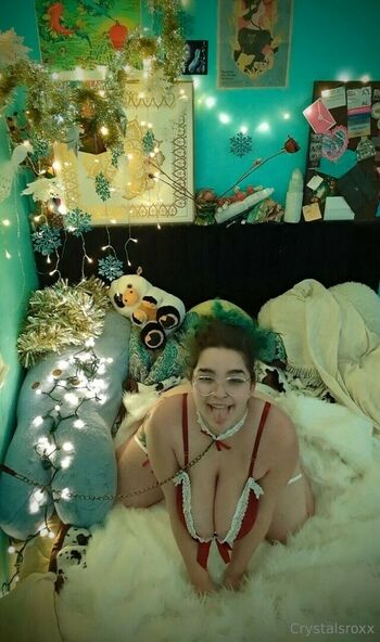 crystallovinghomo
